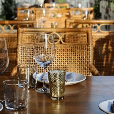 tropical deco restaurant place setting