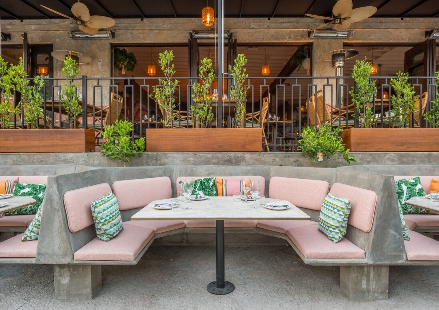 Home - Dama Fashion District